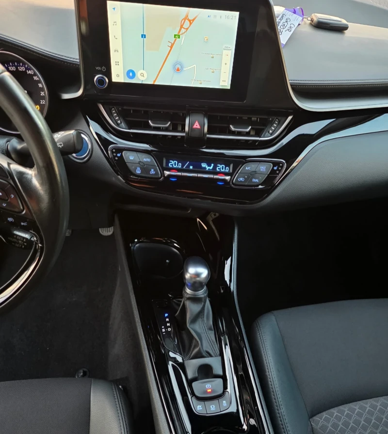 Toyota C-HR 2000cm3 HYBRID FACE LIFT, снимка 14 - Автомобили и джипове - 52818073