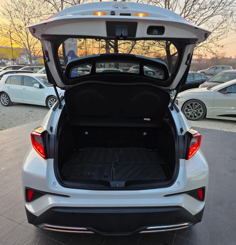 Toyota C-HR 2000cm3 HYBRID FACE LIFT, снимка 8 - Автомобили и джипове - 52818073