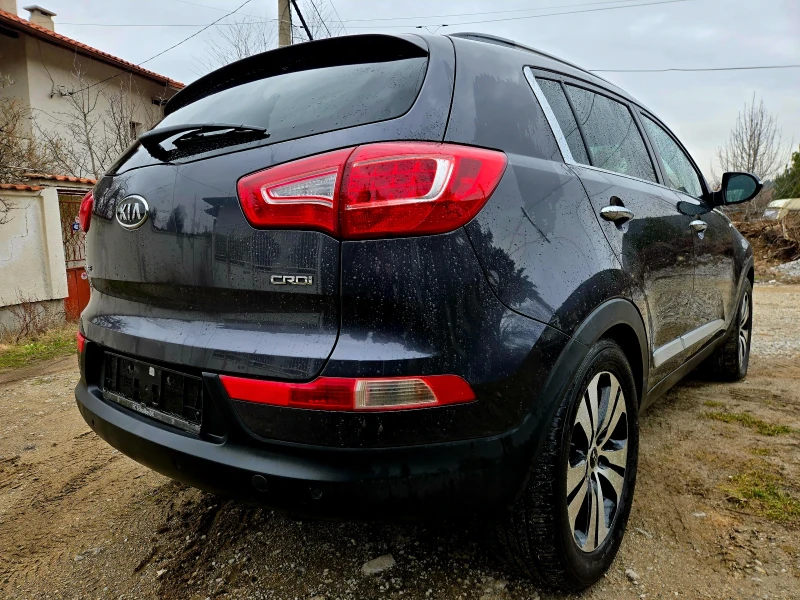 Kia Sportage Перфектен автомобил. 4?4, снимка 5 - Автомобили и джипове - 53305511