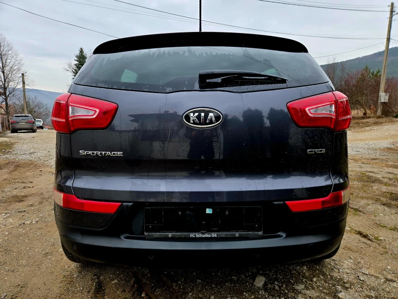 Kia Sportage Перфектен автомобил. 4?4, снимка 4 - Автомобили и джипове - 53305511
