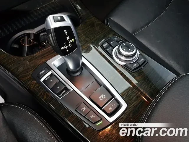 BMW X3 xDrive 28i. HUD, ЕЛ. САЛОН, ЦЕНА до БГ, снимка 8 - Автомобили и джипове - 56021455