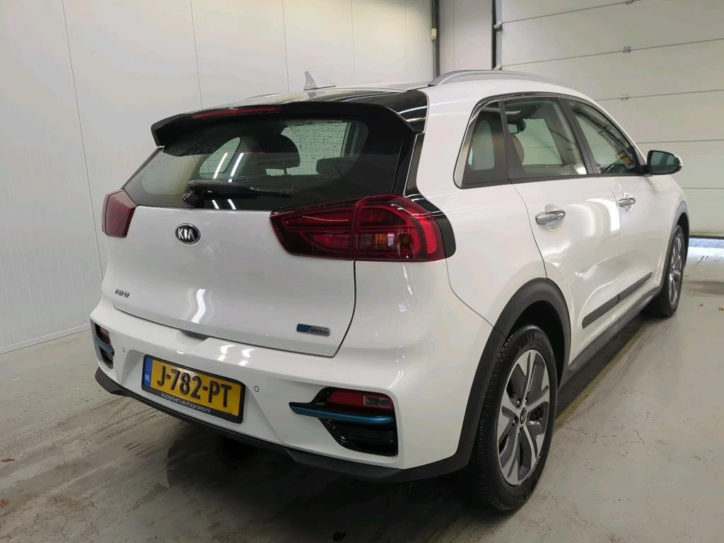 Kia Niro 64 kWh DynamicLine facelift - изображение 4