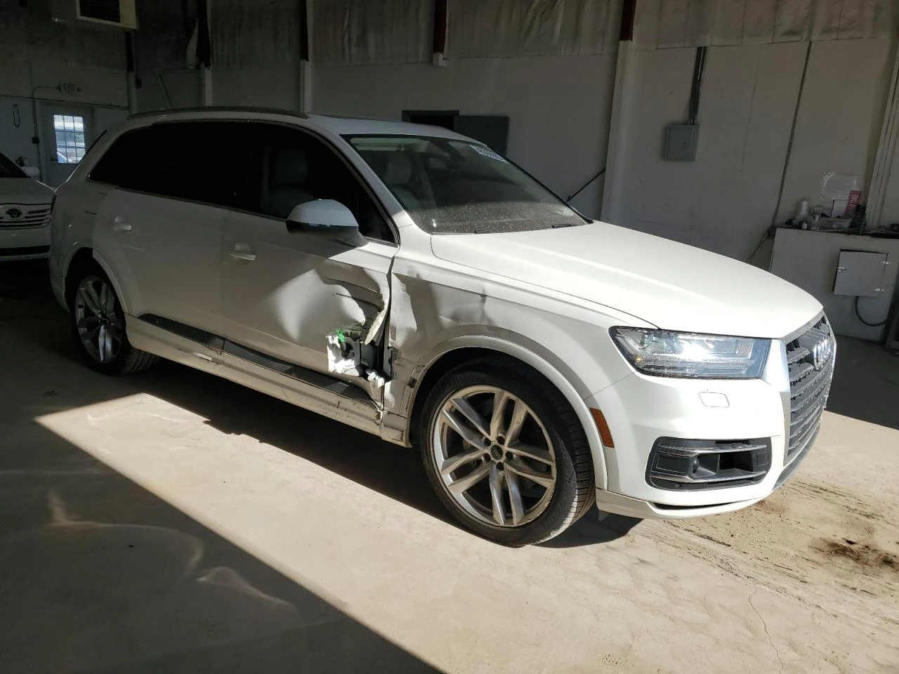 Audi Q7 PRESTIGE* VIRTUAL* ZF8* B&O* КЛИП НА МОТОР*  - изображение 3
