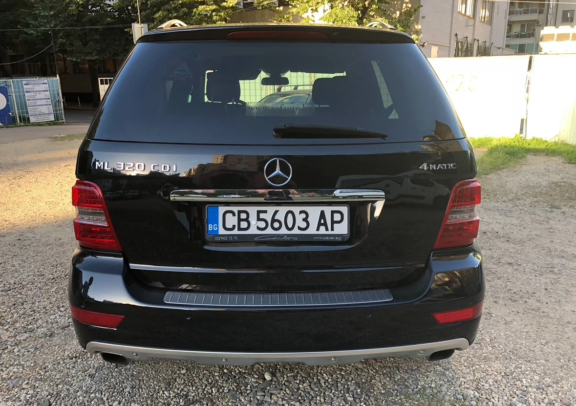 Mercedes-Benz ML 320  - изображение 5
