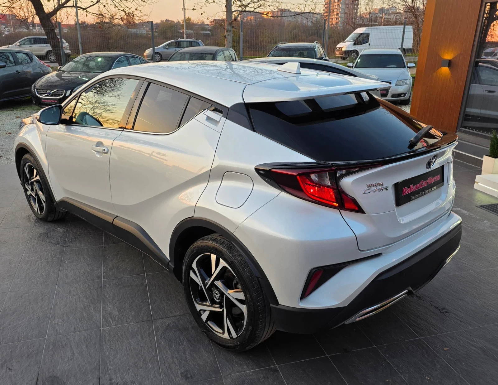 Toyota C-HR 2000cm3 HYBRID FACE LIFT | Mobile.bg � ����������� 13