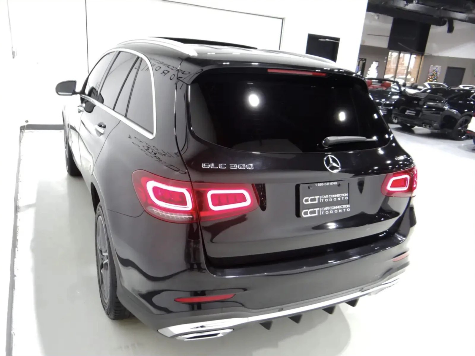 Mercedes-Benz GLC 300 2020 Mercedes-Benz GLC300 4MATIC - изображение 3