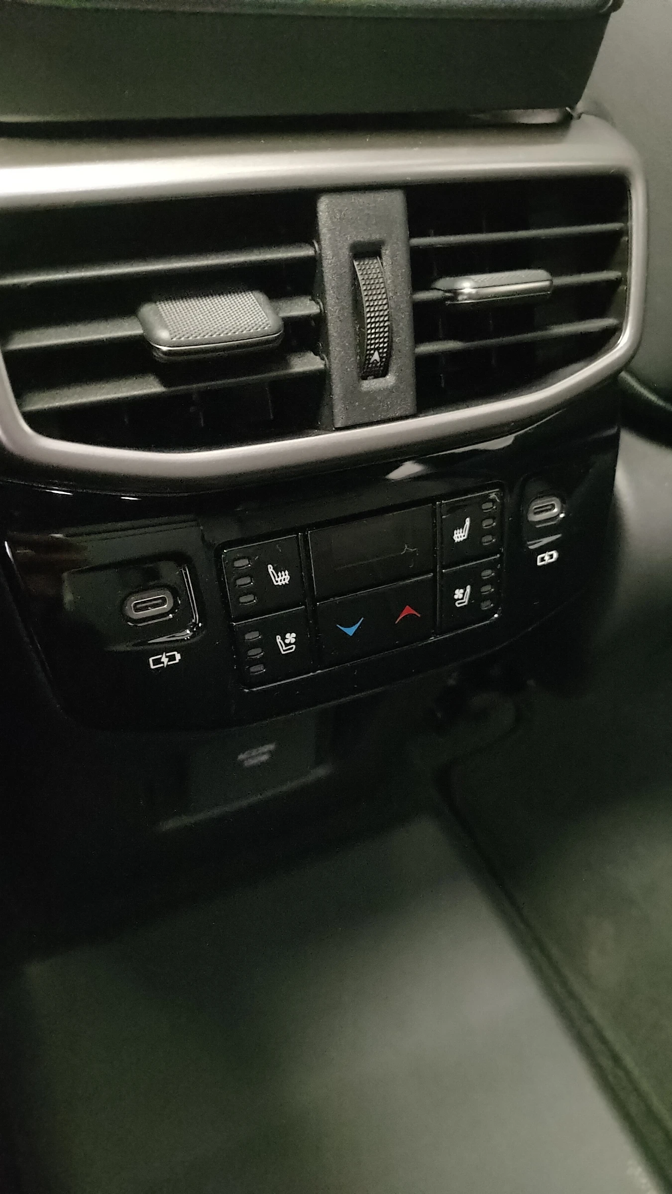 Lexus RX 450h plus Luxury/Plug in/360Camera/ML/HUD/Panorama/Гаранция  - изображение 9