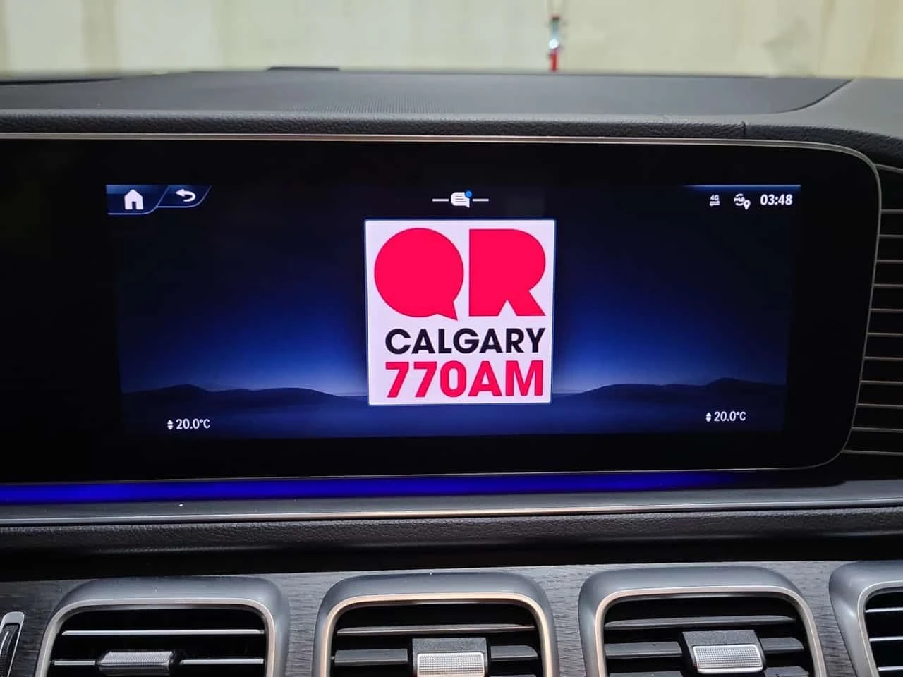 Mercedes-Benz GLE 350 * ДИСТРОНИК* AMBIENT* ПАНОРАМА* ДВА КЛЮЧА* , снимка 12 - Автомобили и джипове - 54053075