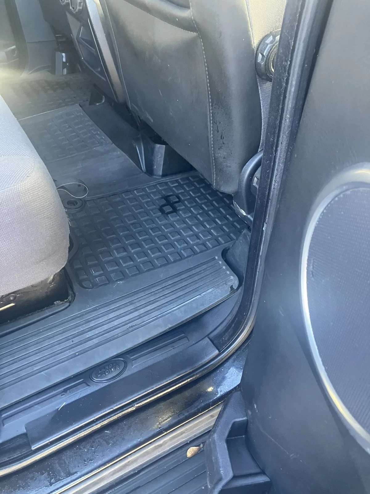 Land Rover Discovery, снимка 11 - Автомобили и джипове - 54310363