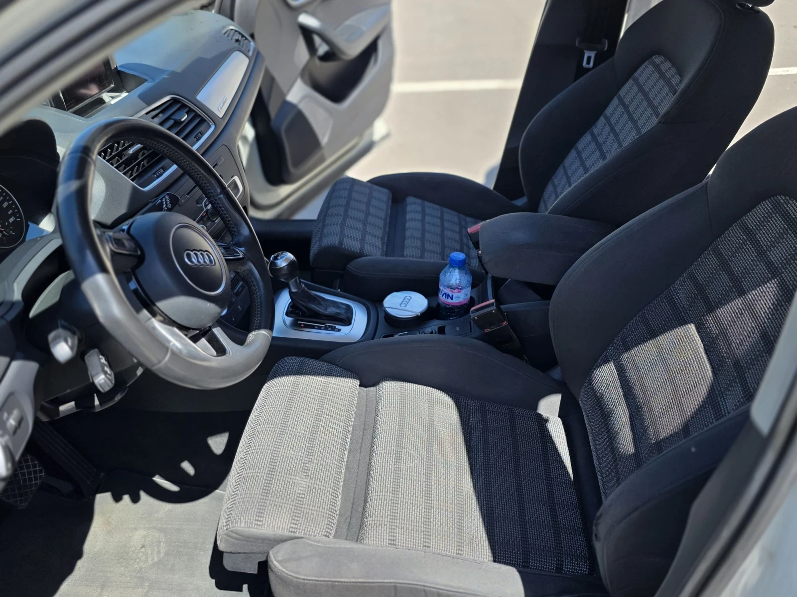 Audi Q3 Швейцария , снимка 12 - Автомобили и джипове - 54729239