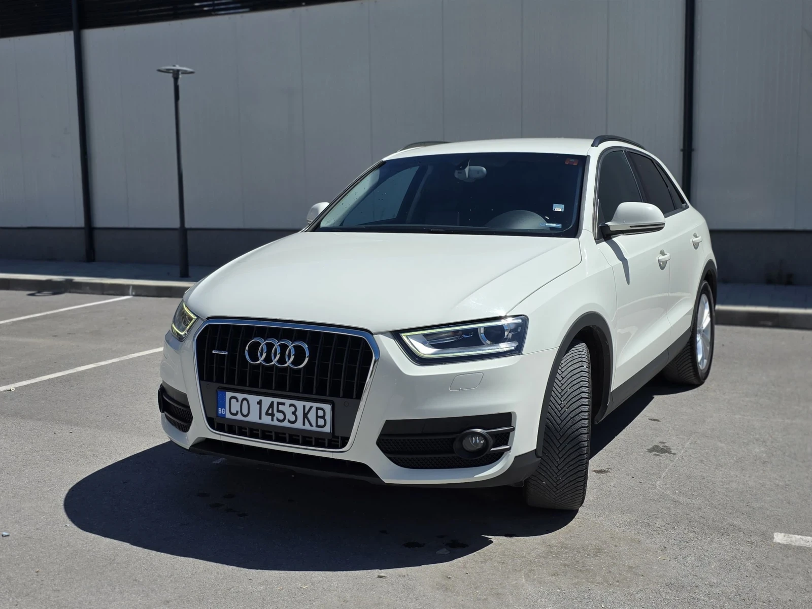 Audi Q3 Швейцария , снимка 3 - Автомобили и джипове - 54729239