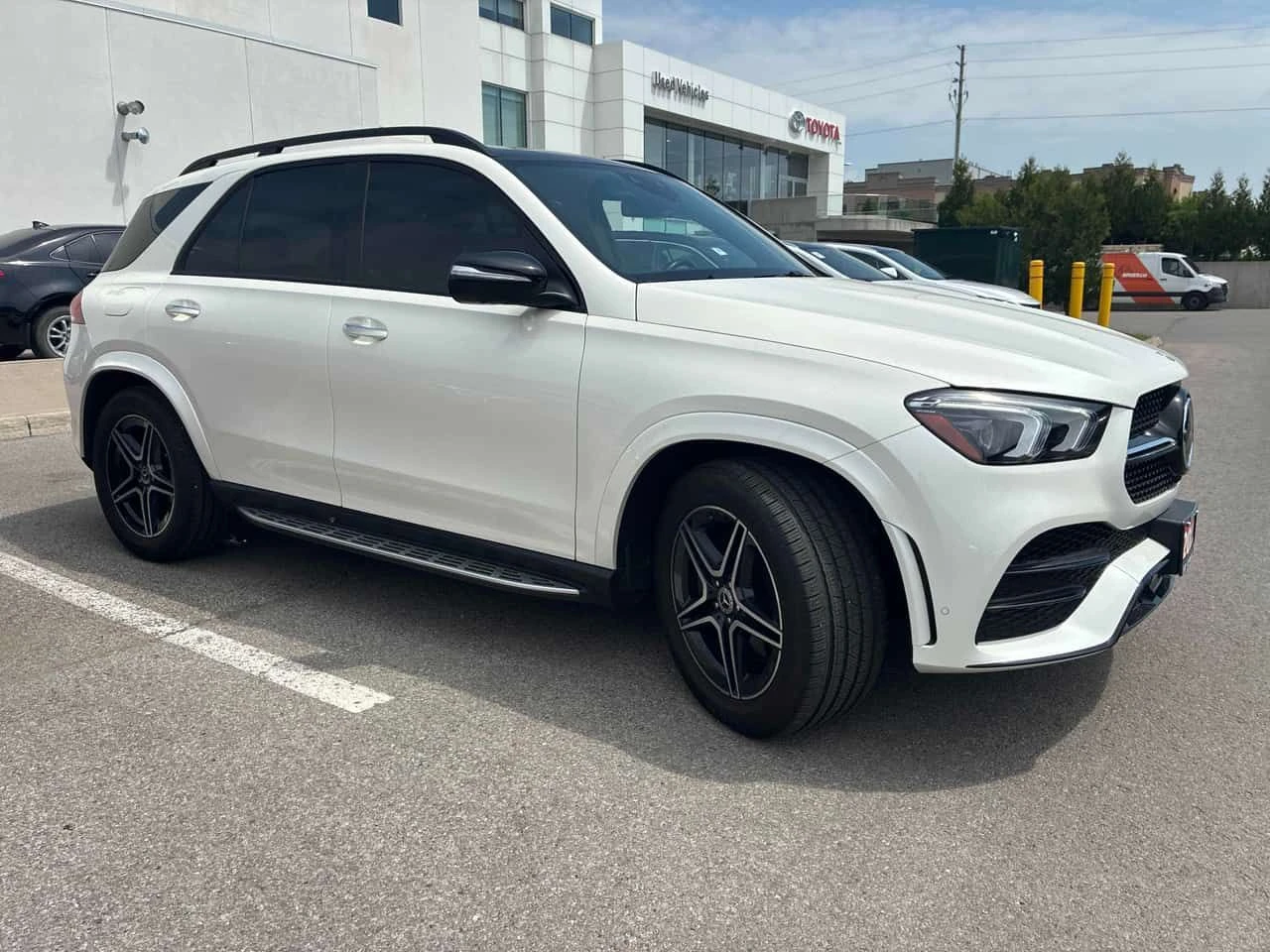 Mercedes-Benz GLE 450 BURMESTER/ДИСТРОНИК/ПАНОРАМА/360/HUD, снимка 4 - Автомобили и джипове - 54839310