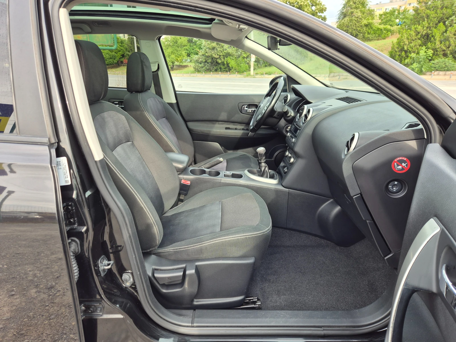 Nissan Qashqai + 2 1.6DCI , снимка 9 - Автомобили и джипове - 54952786
