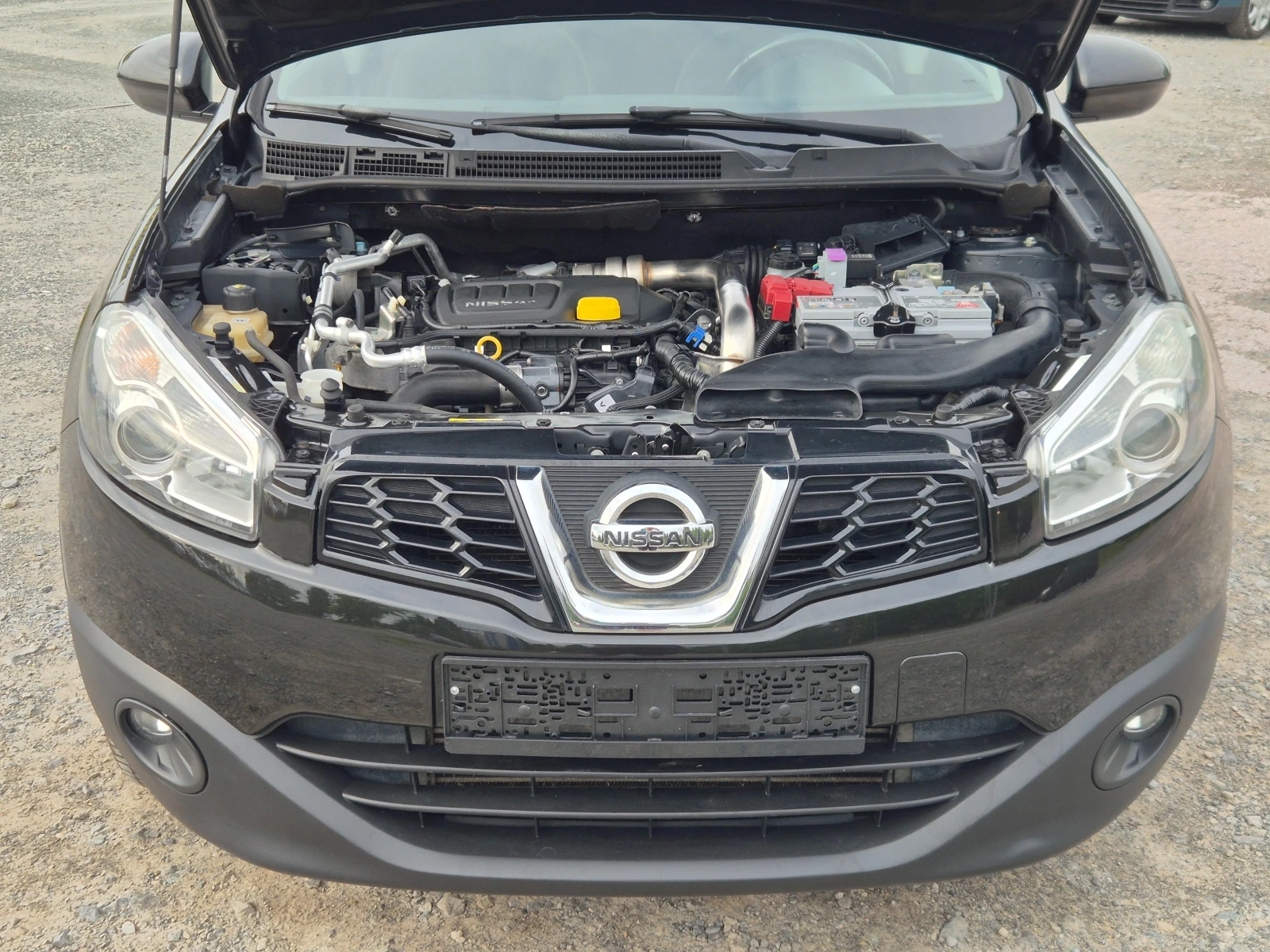 Nissan Qashqai + 2 1.6DCI , снимка 16 - Автомобили и джипове - 54952786
