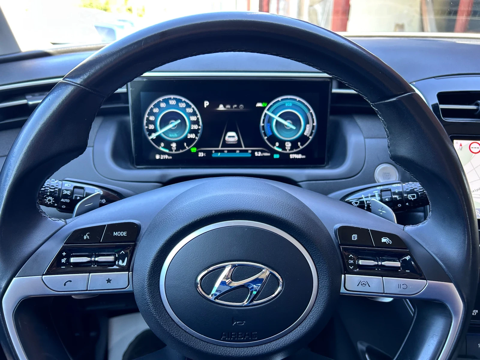 Hyundai Tucson 1.6 T-GDI Hybrid  57000км, снимка 11 - Автомобили и джипове - 55480713