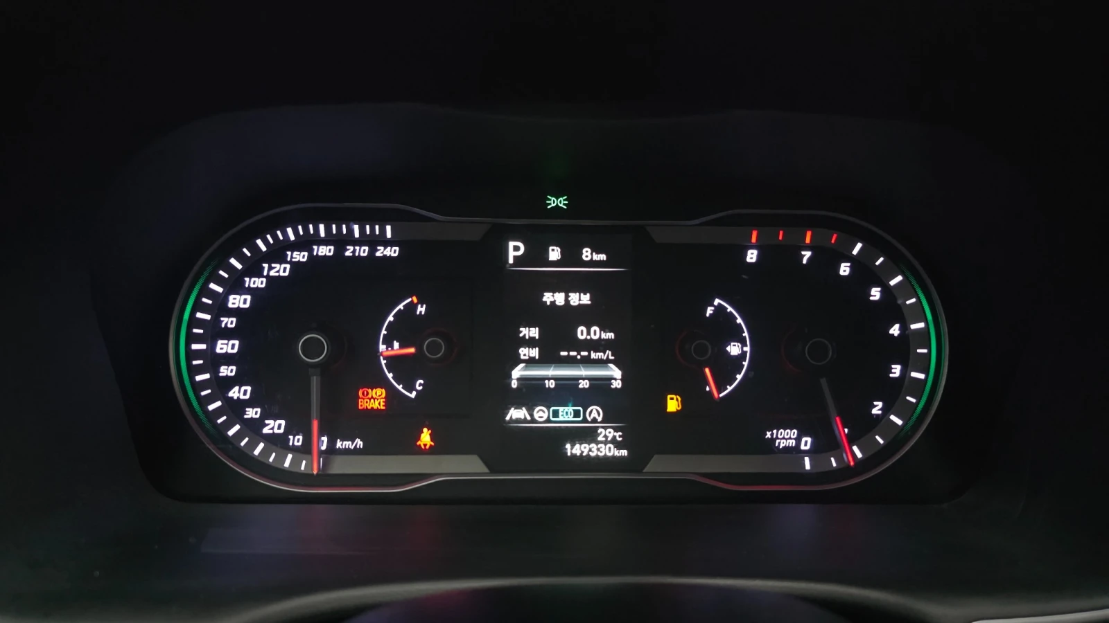 Hyundai Tucson 1.6 T-GDi Premium, снимка 6 - Автомобили и джипове - 55528415