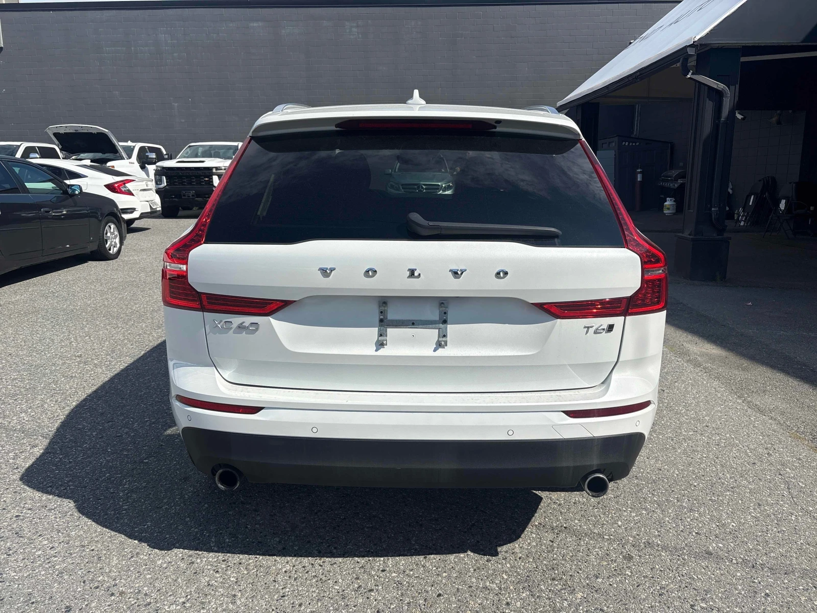 Volvo XC60 * Momentum * CARFAX * ОПЦИЯ ЗА ФИНАНСИРАНЕ , снимка 4 - Автомобили и джипове - 55979755