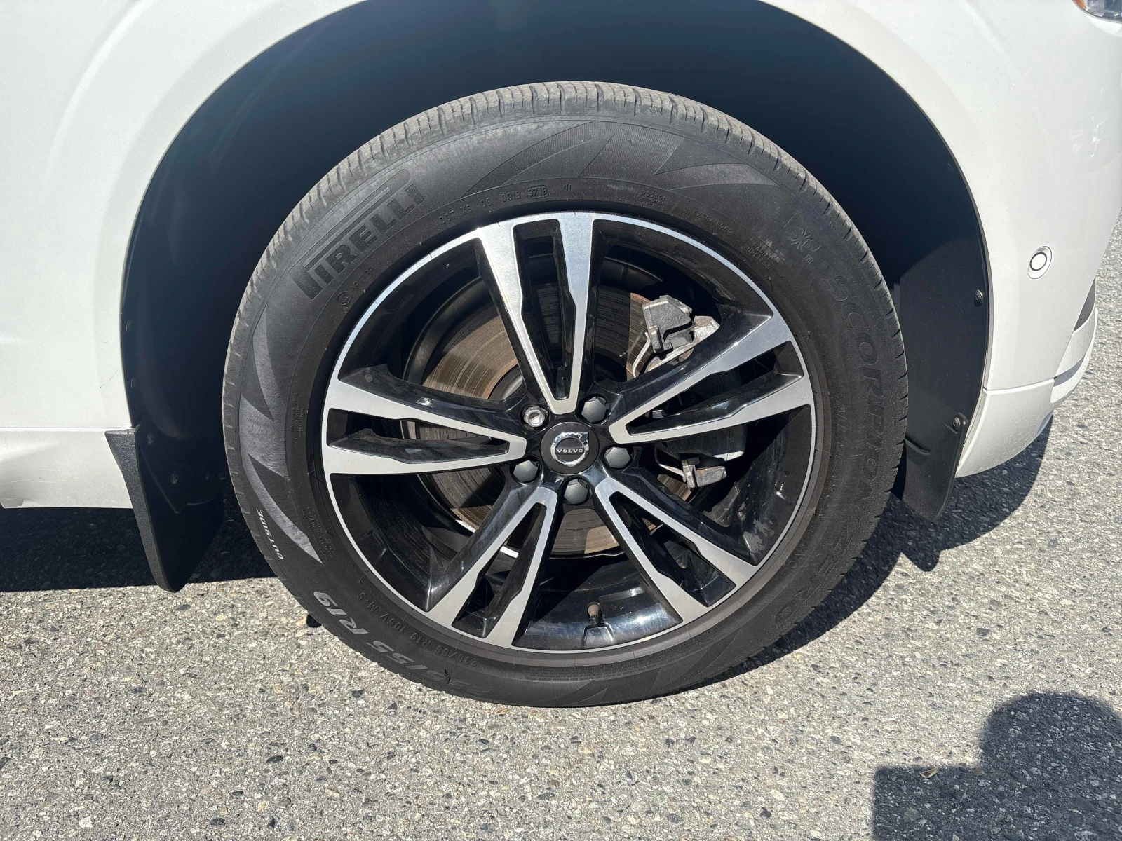 Volvo XC60 * Momentum * CARFAX * ОПЦИЯ ЗА ФИНАНСИРАНЕ , снимка 7 - Автомобили и джипове - 55979755