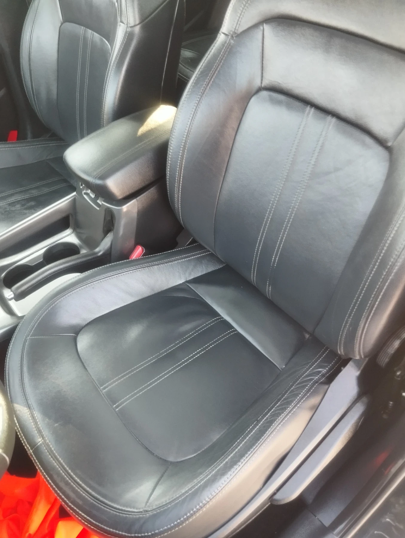 Kia Sportage 2.0 184к.с.4X4 KEYLEES КАМЕРА НАВИГАЦИЯ ПАНОРАМА , снимка 10 - Автомобили и джипове - 56107207