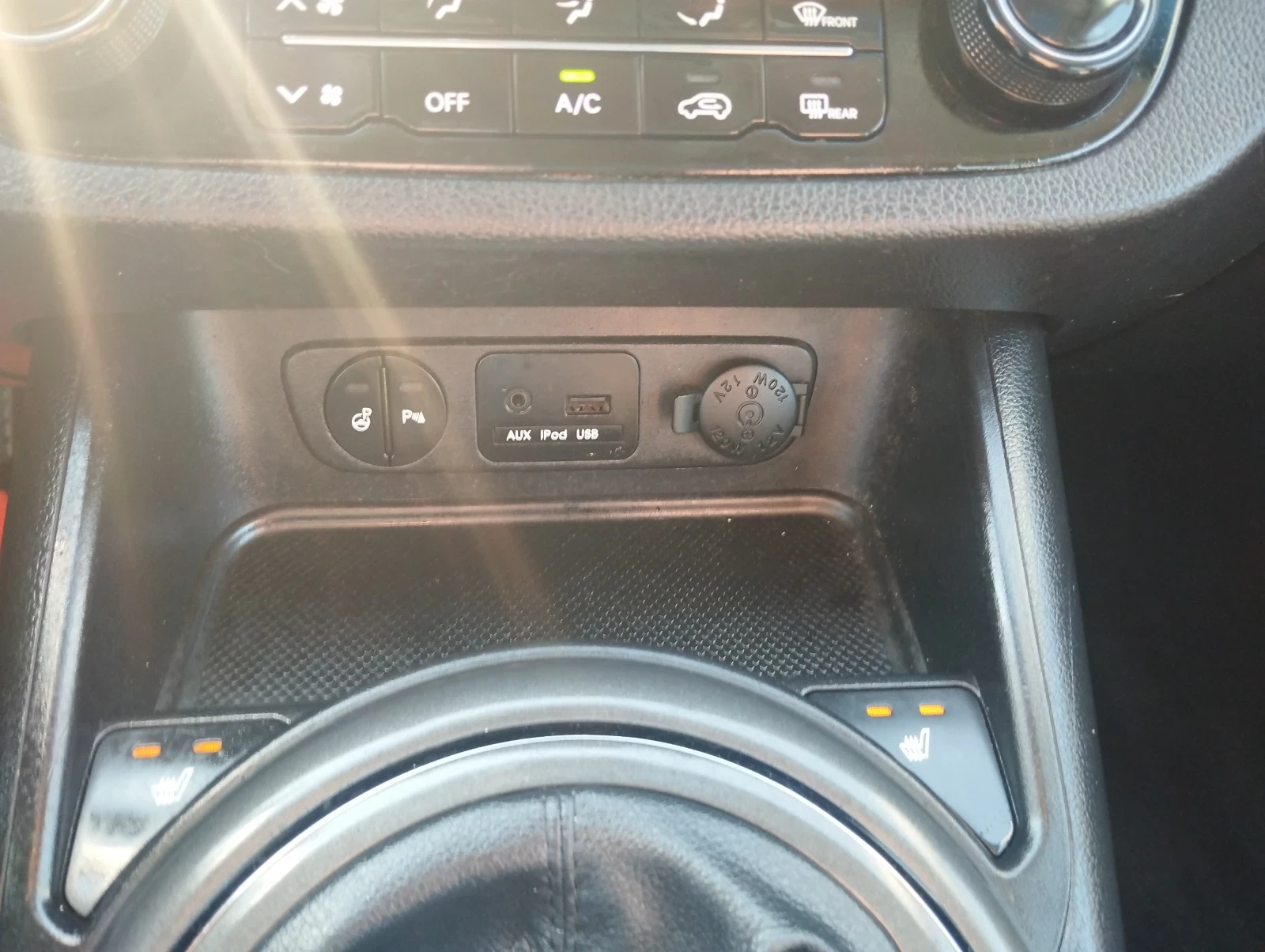Kia Sportage 2.0 184к.с.4X4 KEYLEES КАМЕРА НАВИГАЦИЯ ПАНОРАМА , снимка 15 - Автомобили и джипове - 56107207
