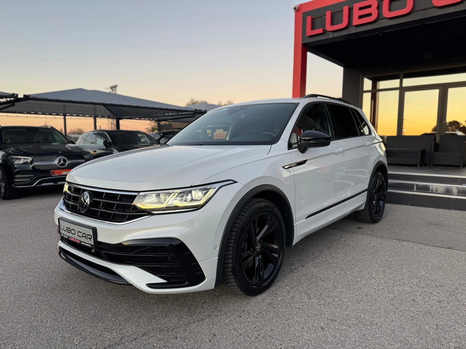 VW Tiguan 2.0Tdi-4x4-R LINE-FULL-TOP CENA | Mobile.bg � ����������� 2