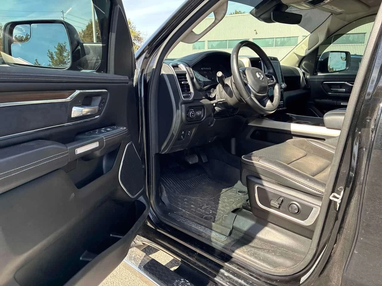 Dodge RAM 1500, снимка 5 - Автомобили и джипове - 56689056