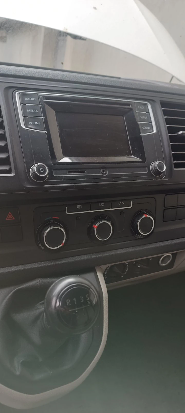 VW Transporter, снимка 9 - Бусове и автобуси - 54412157