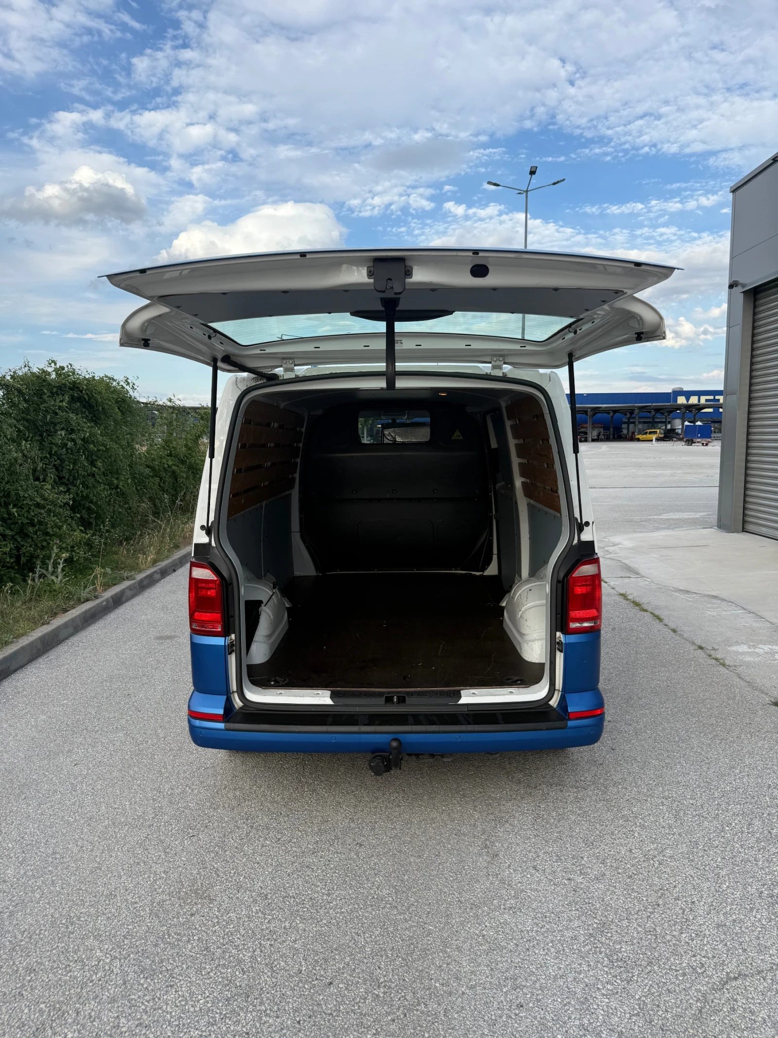 VW Transporter T6 /// 2.0TDI FULL ЕКСТРИ ///, снимка 7 - Бусове и автобуси - 55224672