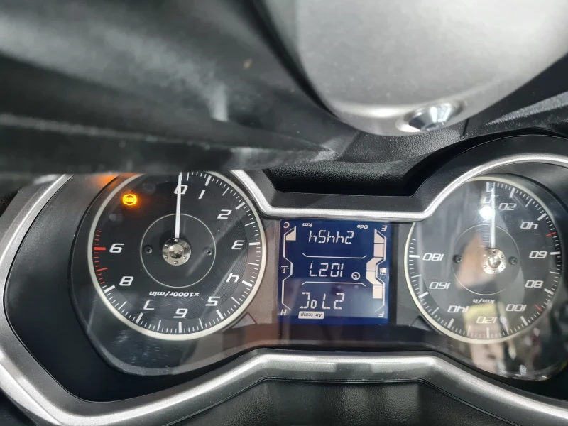 Yamaha X-max WHITE QUEEN , снимка 7 - Мотоциклети и мототехника - 50914878