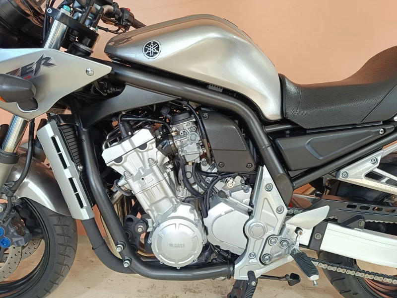 Yamaha Fazer 1000, снимка 13 - Мотоциклети и мототехника - 51487329