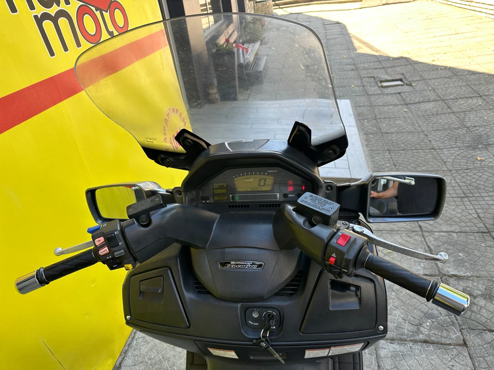 Suzuki Burgman 650 LIZING - изображение 7