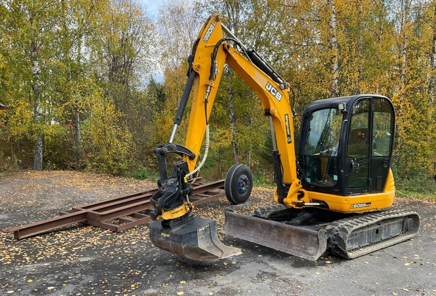 Багер JCB 8055 RTS, снимка 5 - Индустриална техника - 56305148