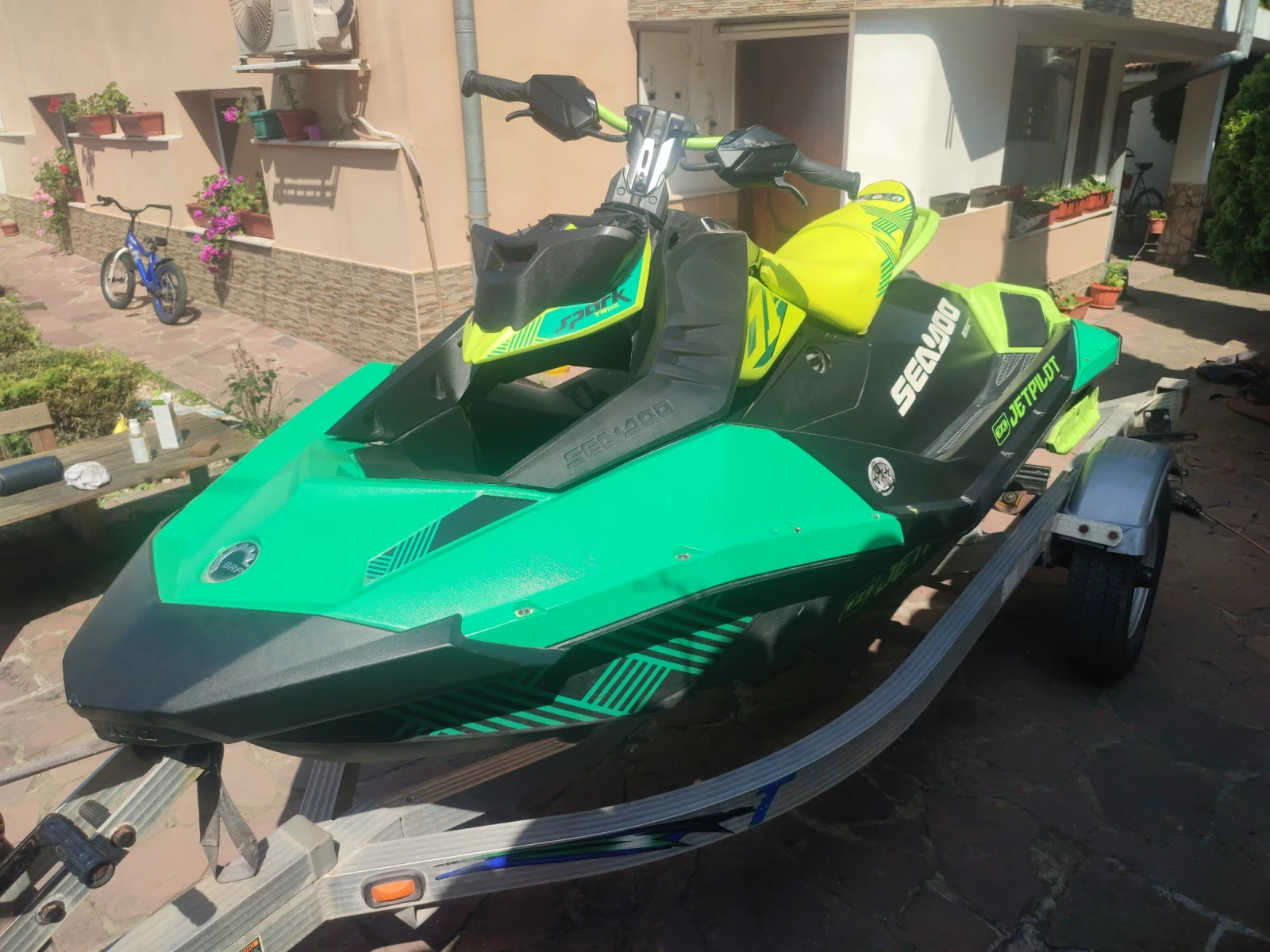 Джет Bombardier Sea Doo SPARK TRIXX 2020 - изображение 2