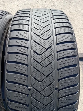 Гуми Зимни 255/40R20, снимка 4 - Гуми и джанти - 47716664