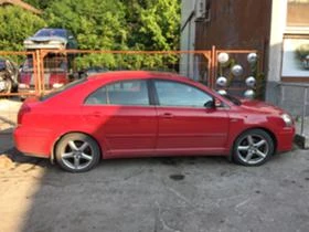 Toyota Avensis 2.2 D-CAT, снимка 3