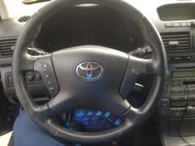 Toyota Avensis 2.2 D-CAT, снимка 14
