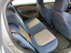 Fiat Punto 1.4 бензин, снимка 17