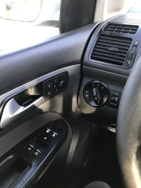 VW Touran 1.6i 102 кс, снимка 10