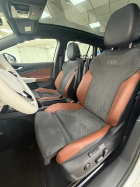 VW ID.4 Head-Up/MatrixLED| Панорама| 360 | ACC/Maсаж/Амбие, снимка 6