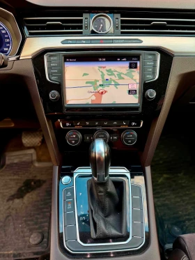 VW Passat 2.0TDI нов внос - перфектна, снимка 13