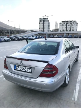 Mercedes-Benz E 220, снимка 4