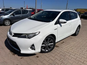     Toyota Auris 1.8i HYBRID AVTOMAT/NAVI/KAMERA EURO 5