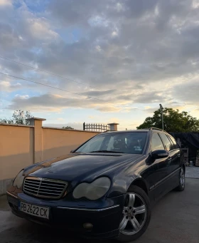 ����� �� �������� �� Mercedes-Benz C 220 .