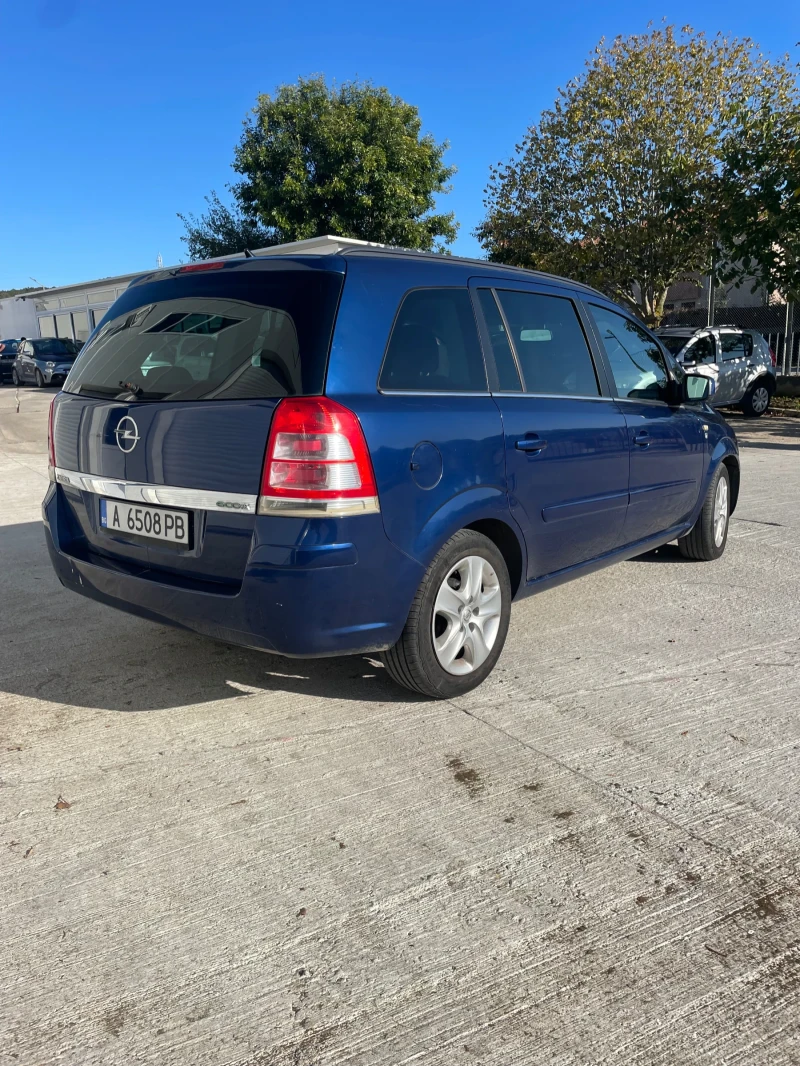 Opel Zafira 1.7CDTI, снимка 6 - Автомобили и джипове - 47800093