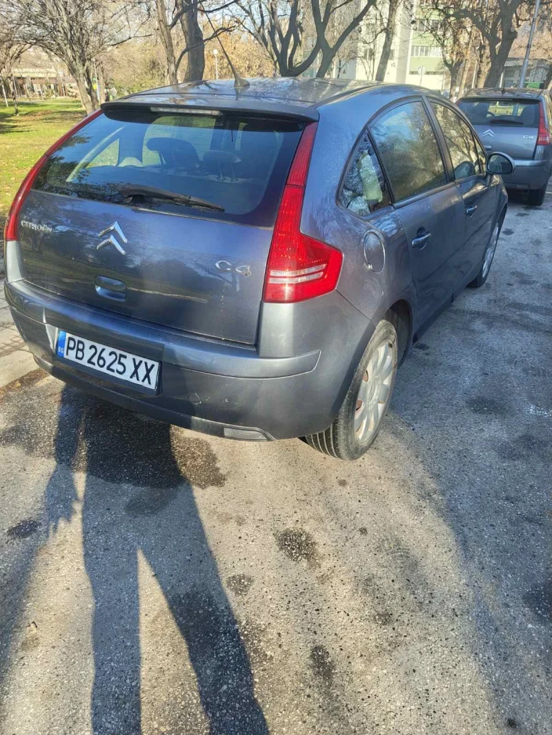 Citroen C4 1.4 Бензин, снимка 7 - Автомобили и джипове - 48577912