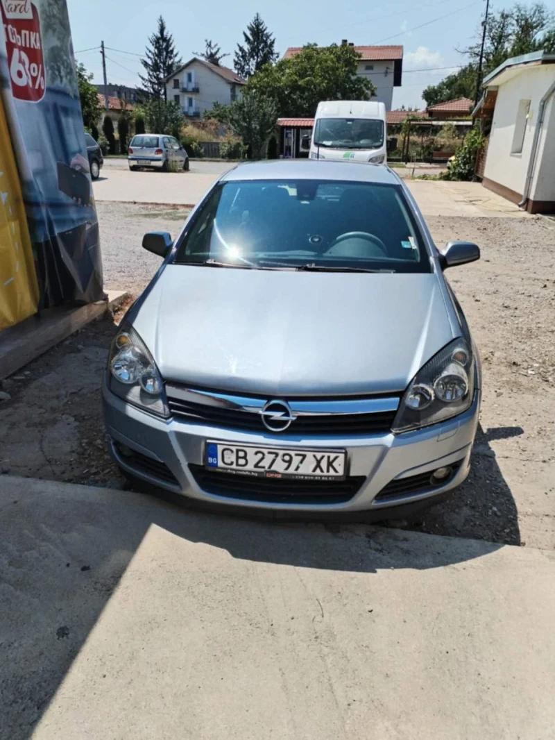 Opel Astra, снимка 1 - Автомобили и джипове - 48672594