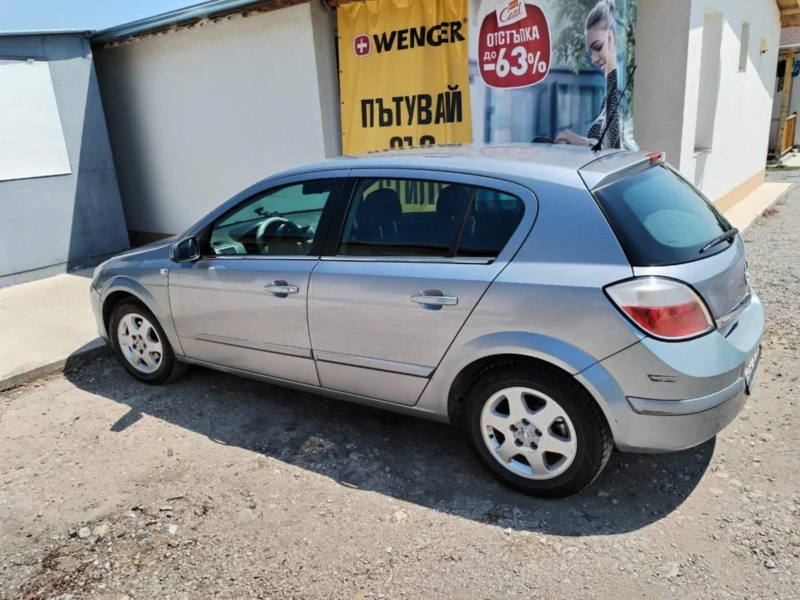 Opel Astra, снимка 2 - Автомобили и джипове - 48672594