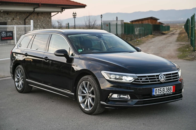 VW Passat 2.0TDI* R-LINE* 4motion* КАМЕРА* ДИГИТАЛ, снимка 16 - Автомобили и джипове - 49416785