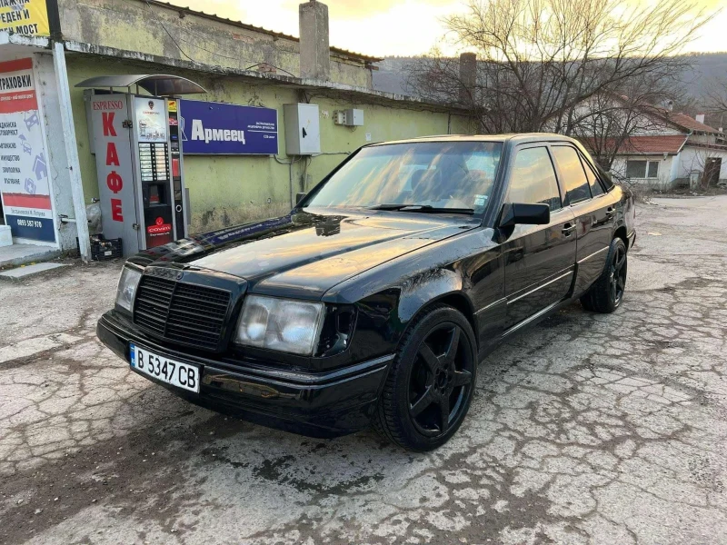 Mercedes-Benz 124, снимка 4 - Автомобили и джипове - 49452305