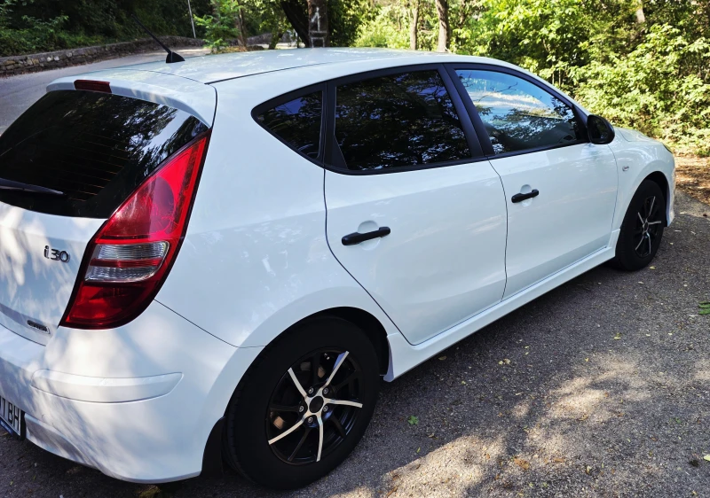 Hyundai I30, снимка 4 - Автомобили и джипове - 51081220